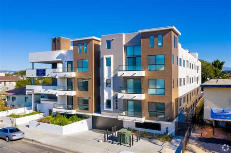 Located close to Target, West LA College, Downtown Culver City, 405 freeway and just 10 minutes from the beach. . Culver city apartments